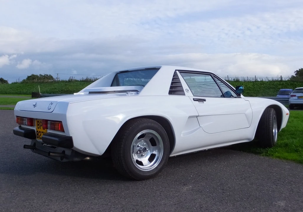 1981 AC - Image 10 of 30