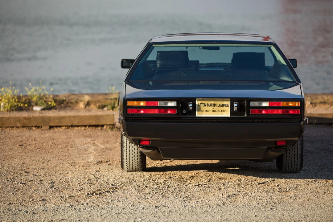 1983 Aston Martin Lagonda - Image 2 of 31