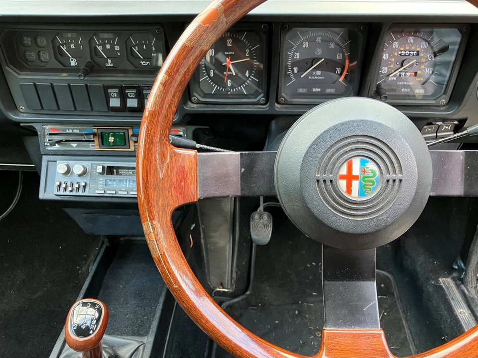 1983 Alfa Romeo Alfetta GT - Image 15 of 30