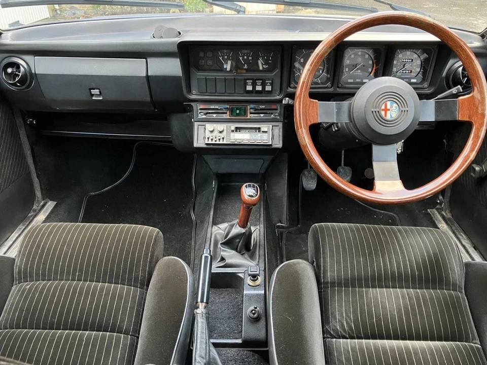 1983 Alfa Romeo Alfetta GT - Image 14 of 30