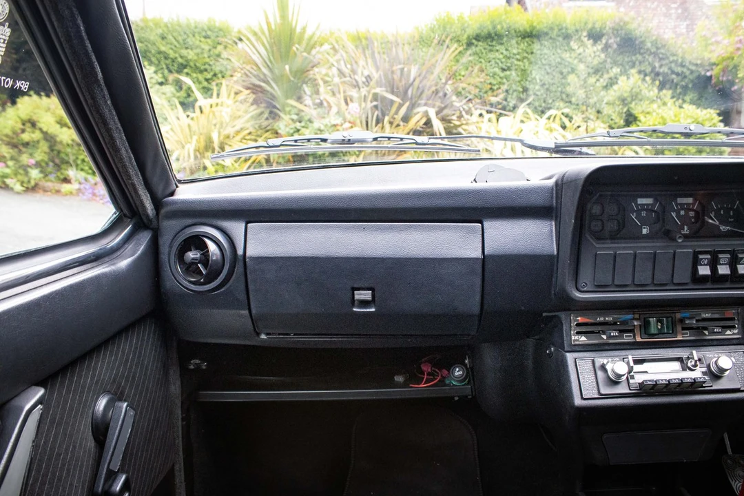 1983 Alfa Romeo Alfetta GT - Image 29 of 30