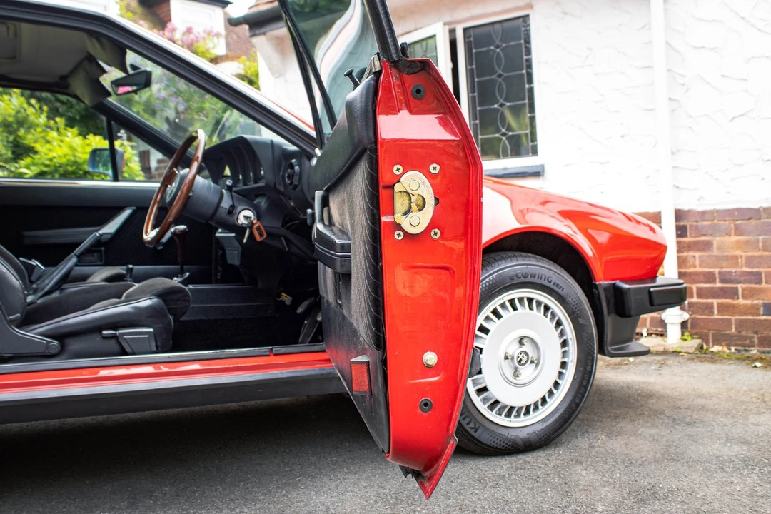1983 Alfa Romeo Alfetta GT - Image 17 of 30
