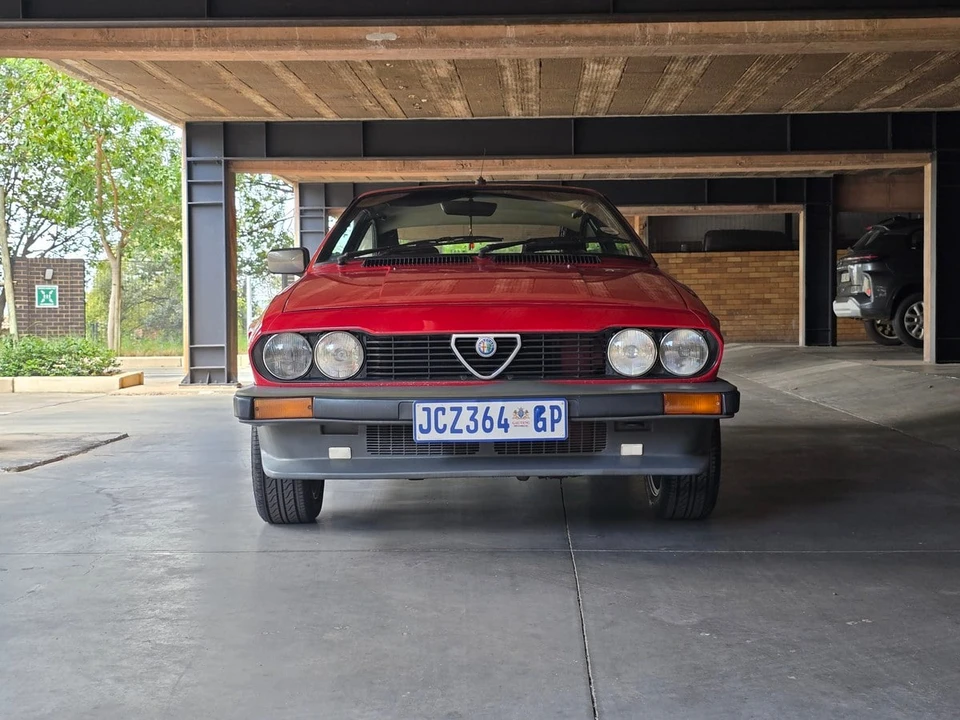 1983 Alfa Romeo Alfetta GT - Image 4 of 30