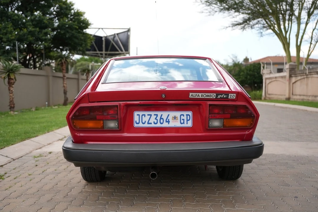 1983 Alfa Romeo Alfetta GT - Image 16 of 30