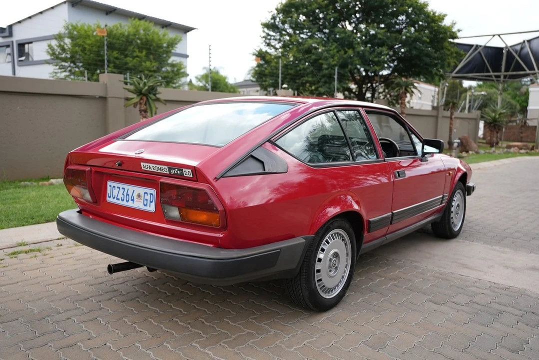 1983 Alfa Romeo Alfetta GT - Image 17 of 30
