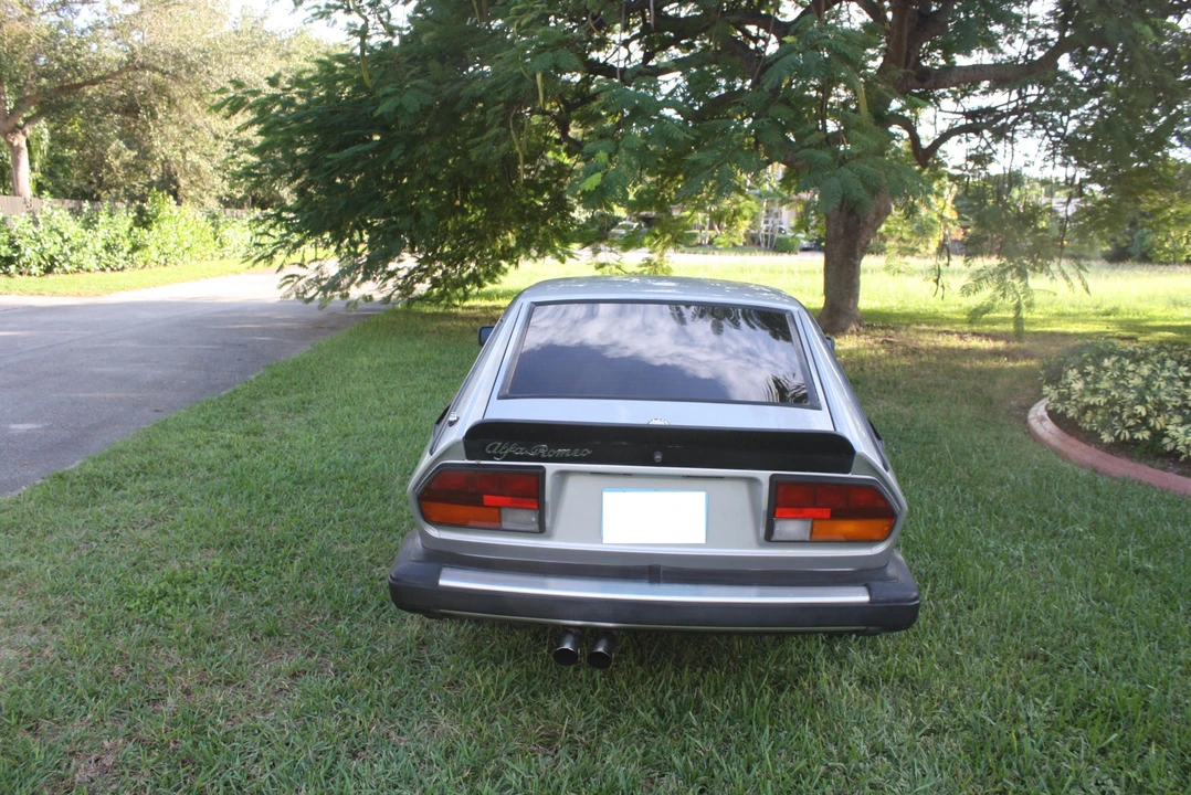1983 Alfa Romeo Alfetta GT - Image 10 of 18