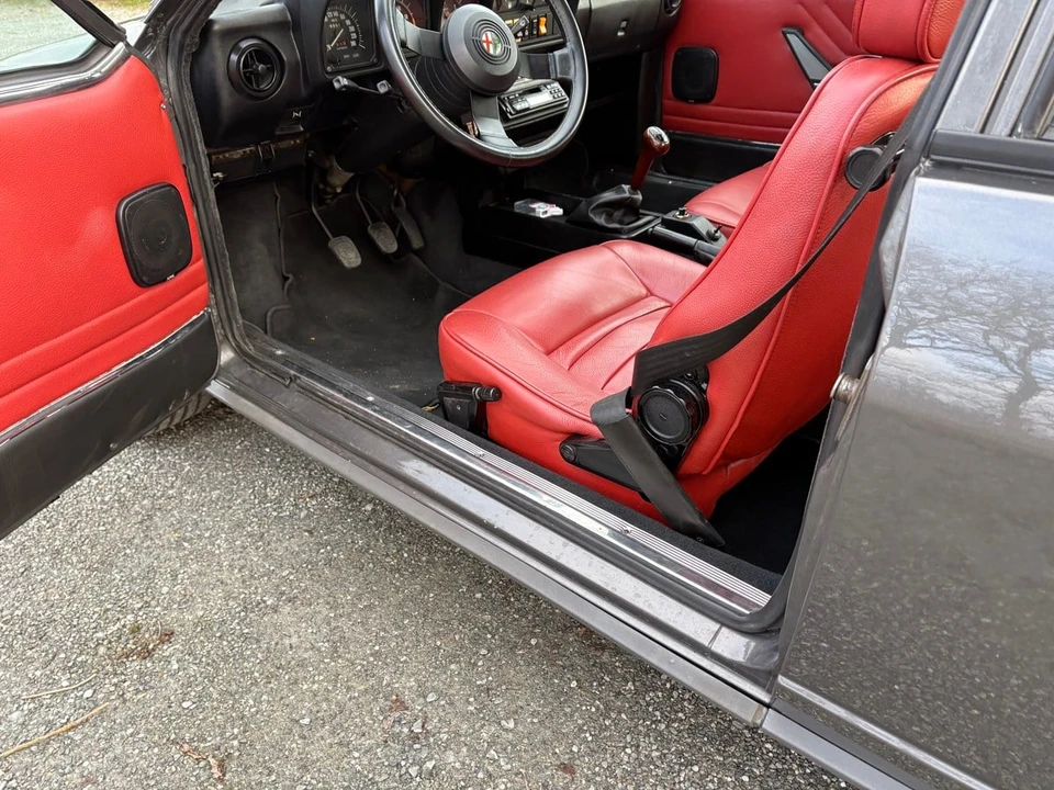 1983 Alfa Romeo Alfetta GT - Image 9 of 30