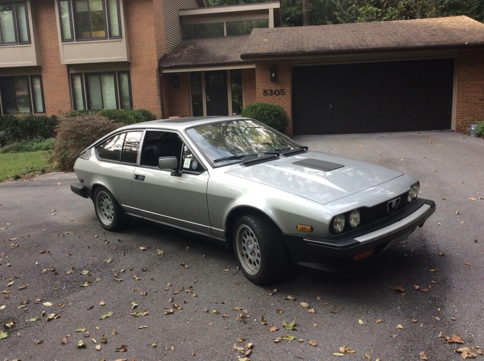 1983 Alfa Romeo Alfetta GT - Image 8 of 31