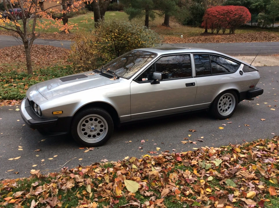 1983 Alfa Romeo Alfetta GT - Image 4 of 31