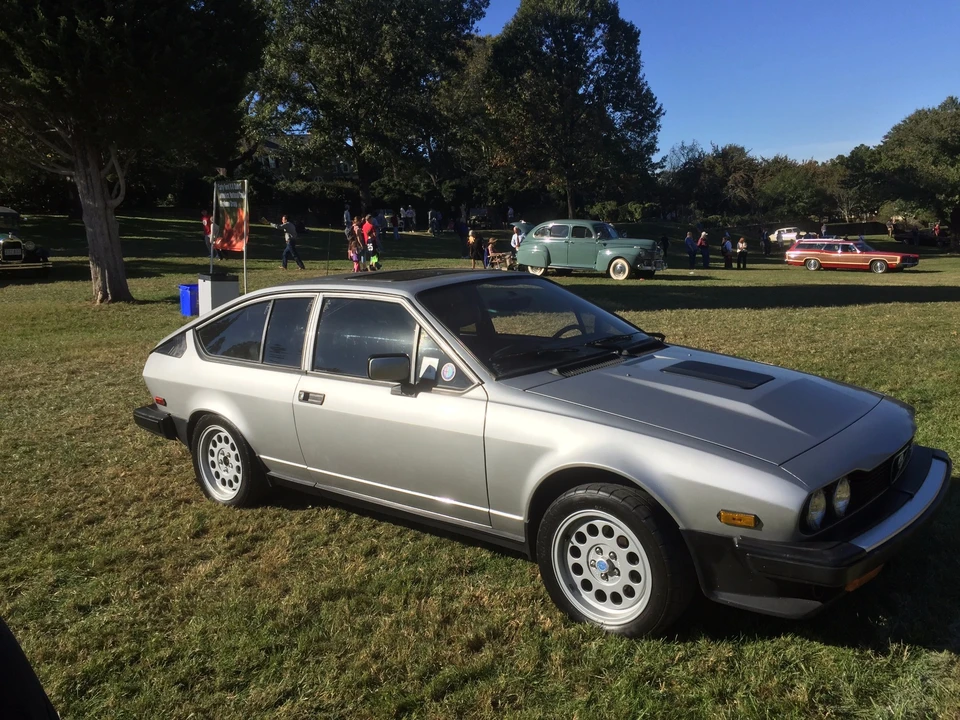 1983 Alfa Romeo Alfetta GT - Image 16 of 31