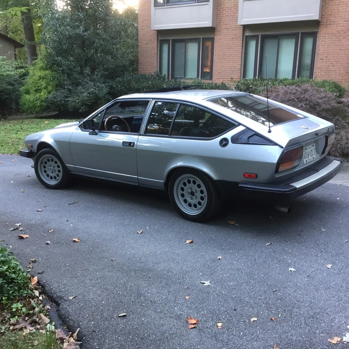1983 Alfa Romeo Alfetta GT - Image 17 of 31