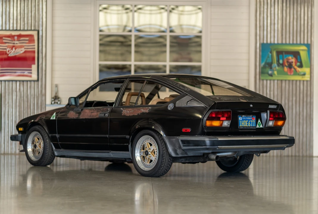 1983 Alfa Romeo Alfetta GT - Image 13 of 31