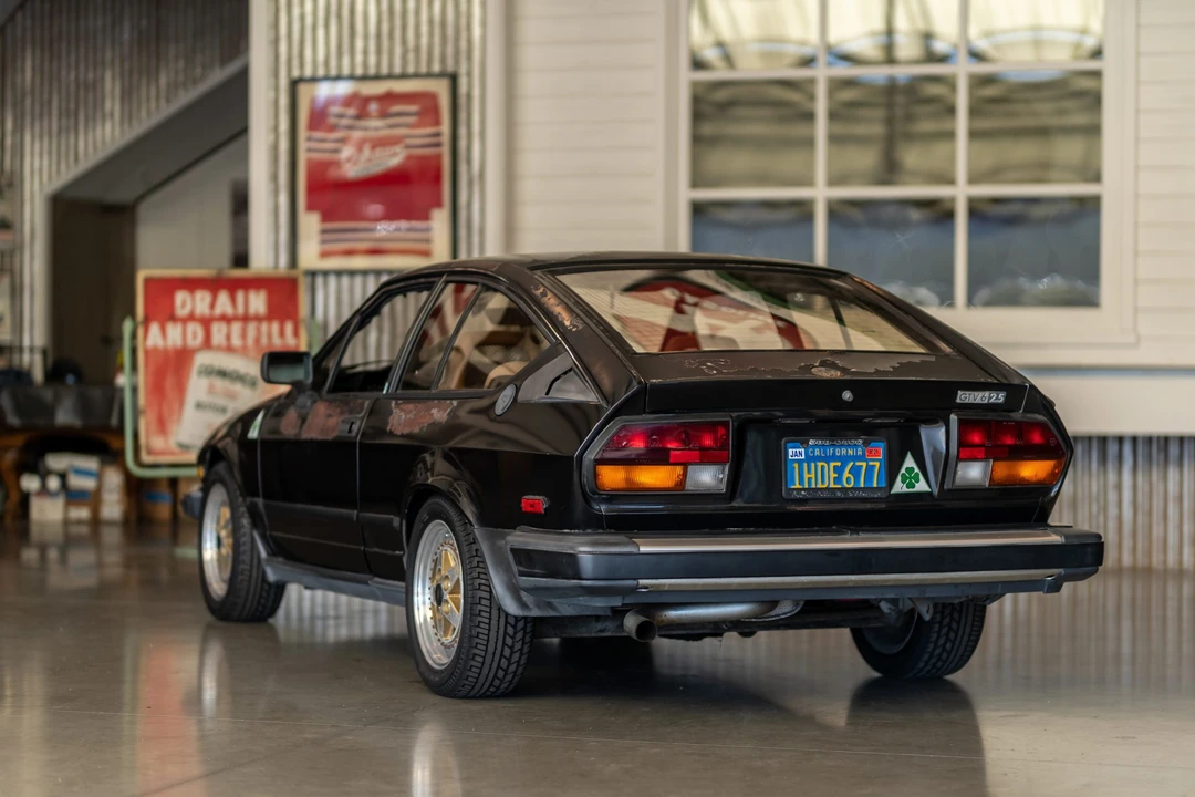1983 Alfa Romeo Alfetta GT - Image 17 of 31