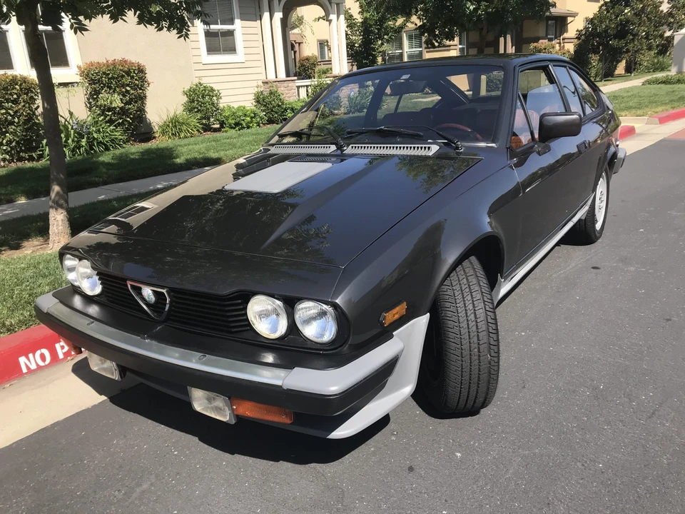 1983 Alfa Romeo Alfetta GT - Image 9 of 31