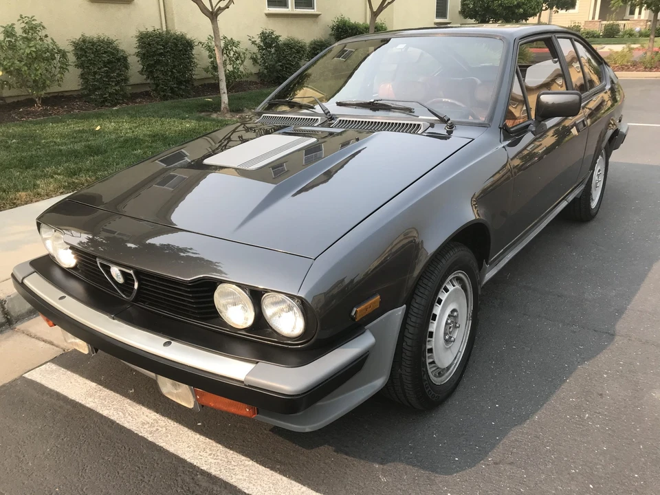 1983 Alfa Romeo Alfetta GT - Image 10 of 31