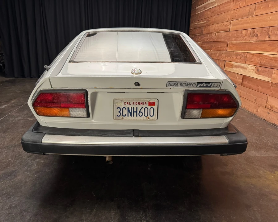 1983 Alfa Romeo Alfetta GT - Image 4 of 21