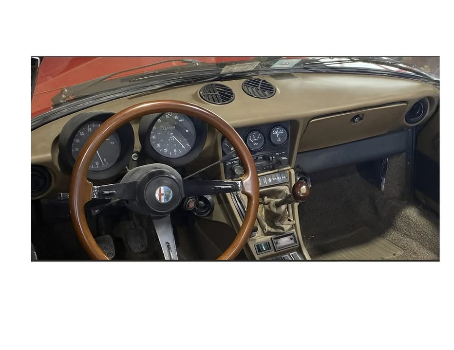 1983 Alfa Romeo Series 3 - Image 7 of 9