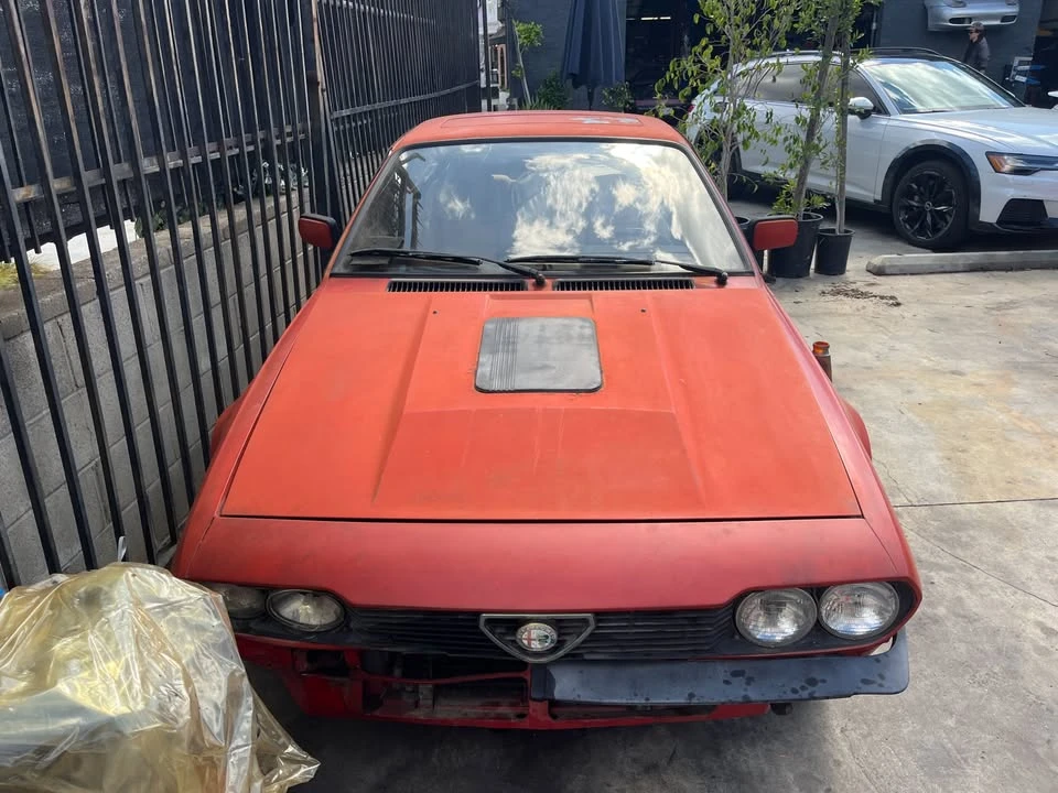 1983 Alfa Romeo Alfetta GT - Image 2 of 13