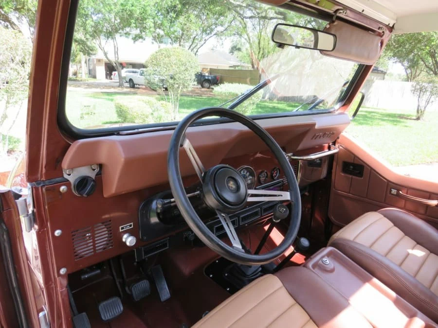1983 Jeep CJ8 Scrambler - Image 11 of 31