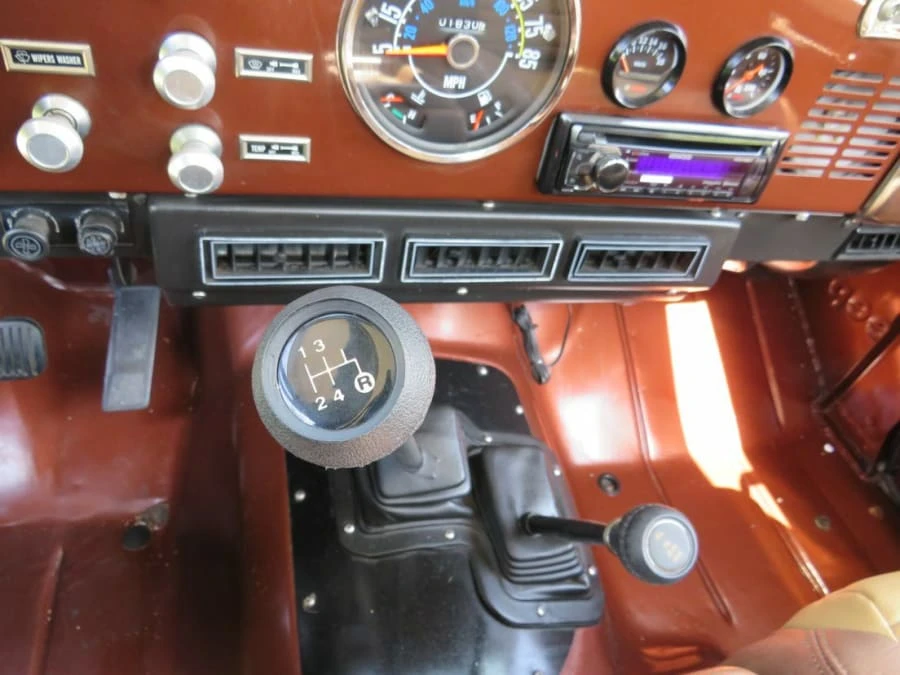 1983 Jeep CJ8 Scrambler - Image 14 of 31