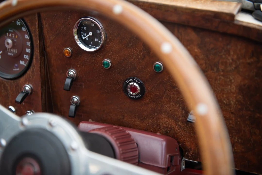 1983 Jaguar Replica - Image 22 of 30
