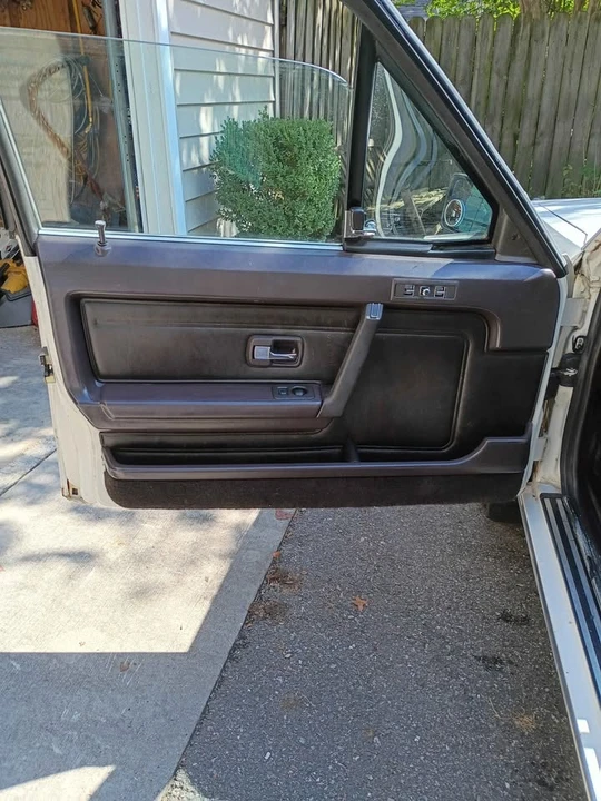 1983 Audi C2 100 & 200 & 5000 - Image 6 of 17