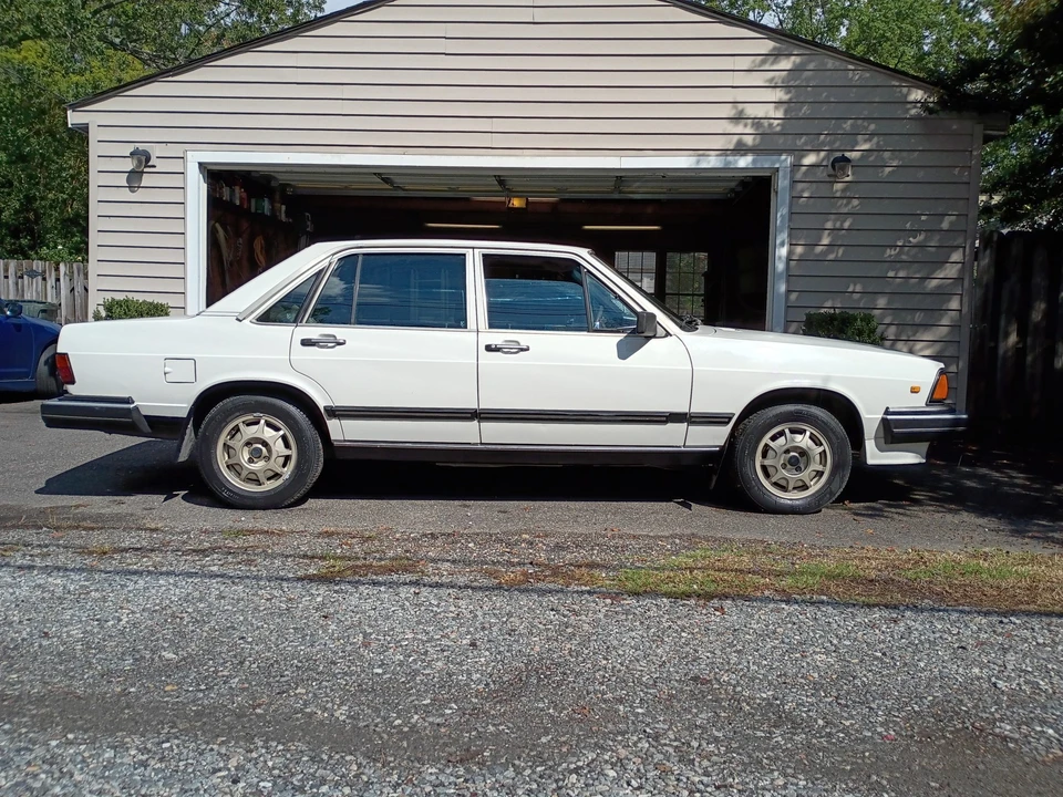 1983 Audi C2 100 & 200 & 5000 - Image 11 of 31