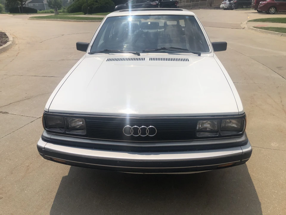 1983 Audi C2 100 & 200 & 5000 - Image 2 of 31