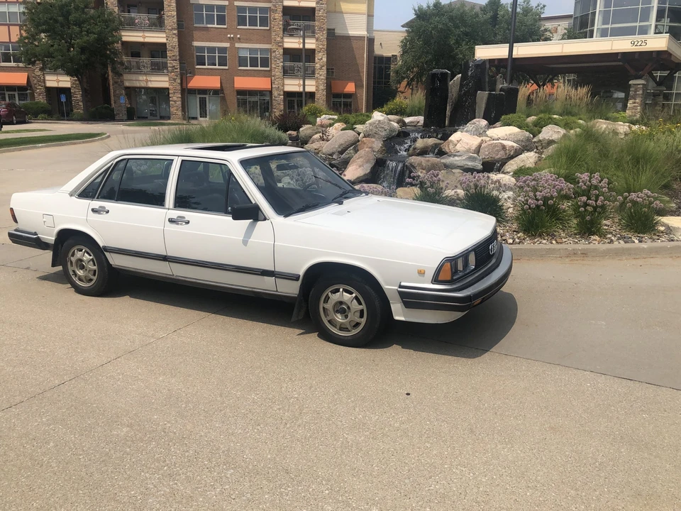 1983 Audi C2 100 & 200 & 5000 - Image 5 of 31