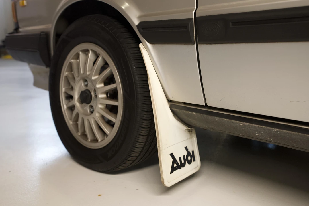 1983 Audi Coupe & Cabriolet - Image 28 of 31