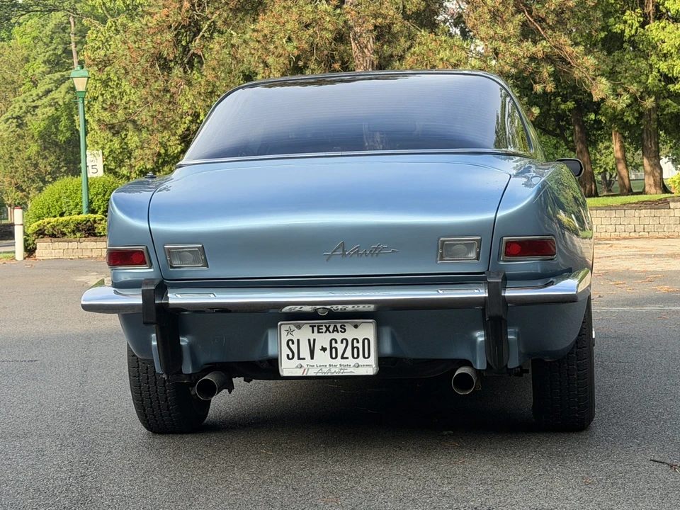 1983 Studebaker Avanti - Image 17 of 31