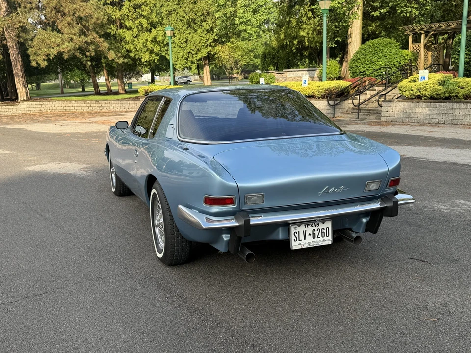 1983 Studebaker Avanti - Image 19 of 31
