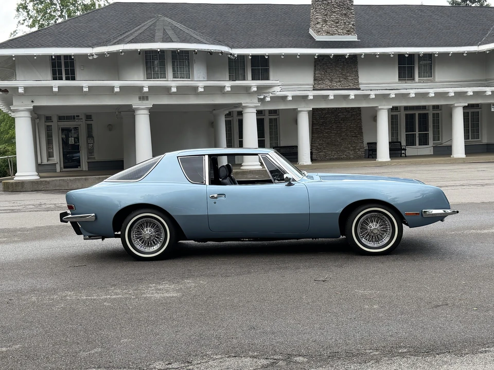 1983 Studebaker Avanti - Image 13 of 31