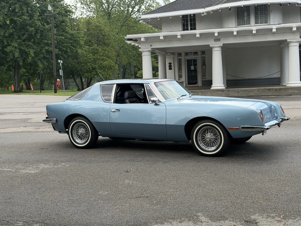 1983 Studebaker Avanti - Image 11 of 31