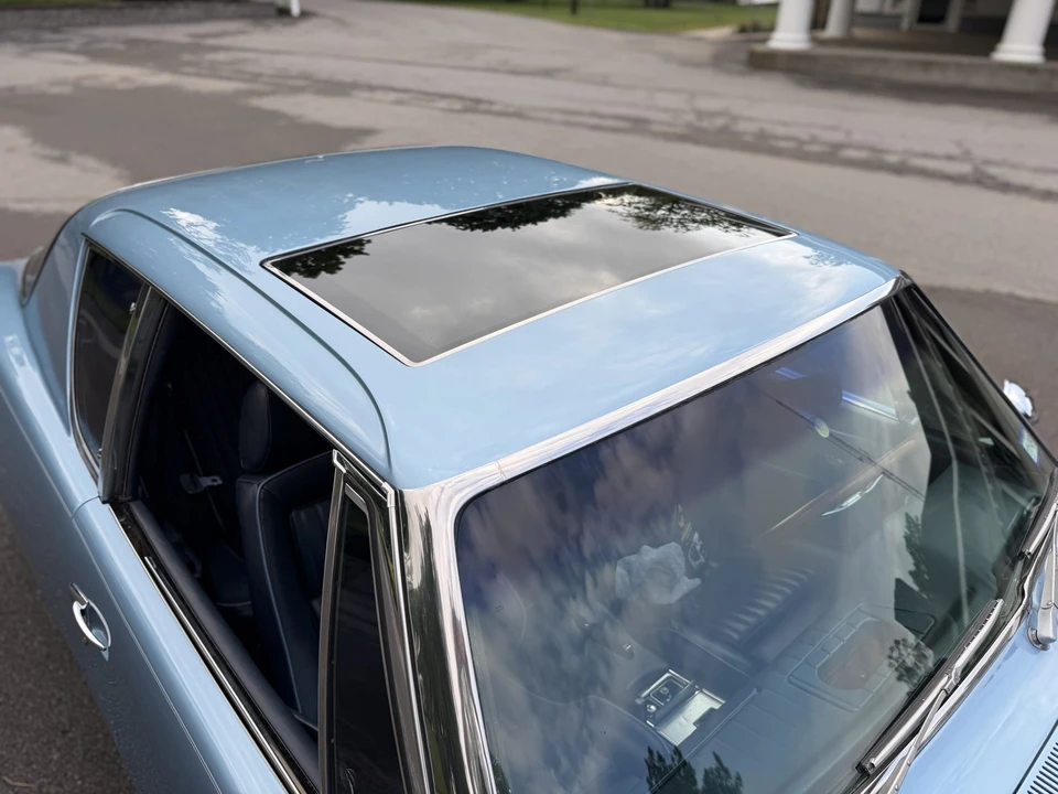 1983 Studebaker Avanti - Image 28 of 31