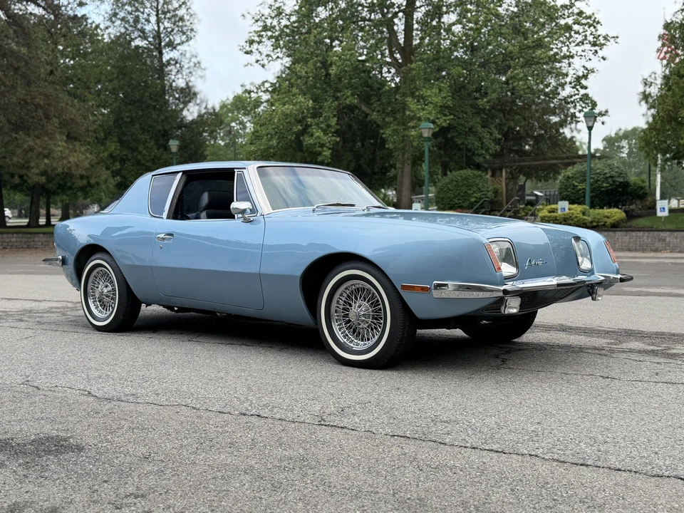 1983 Studebaker Avanti - Image 10 of 31