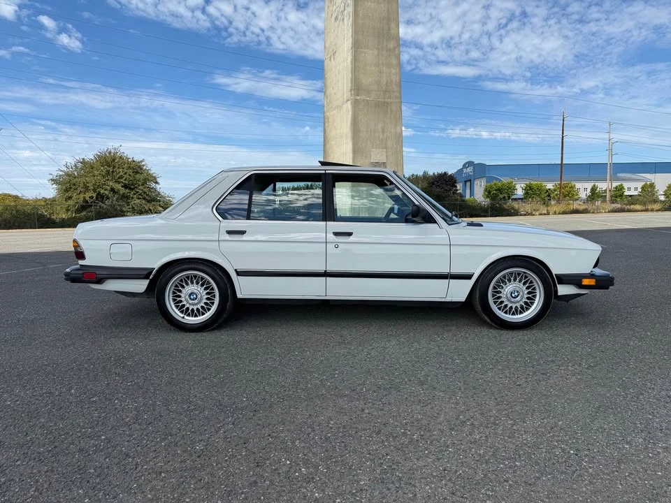 1983 BMW E28 5 Series - Image 9 of 20