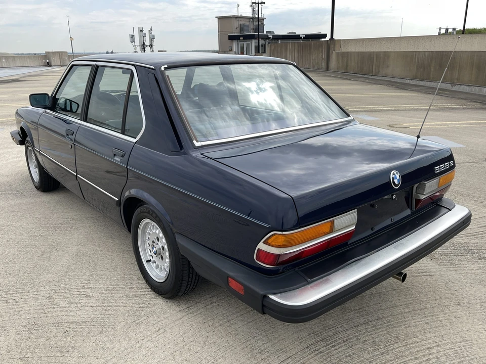 1983 BMW E28 5 Series - Image 10 of 31