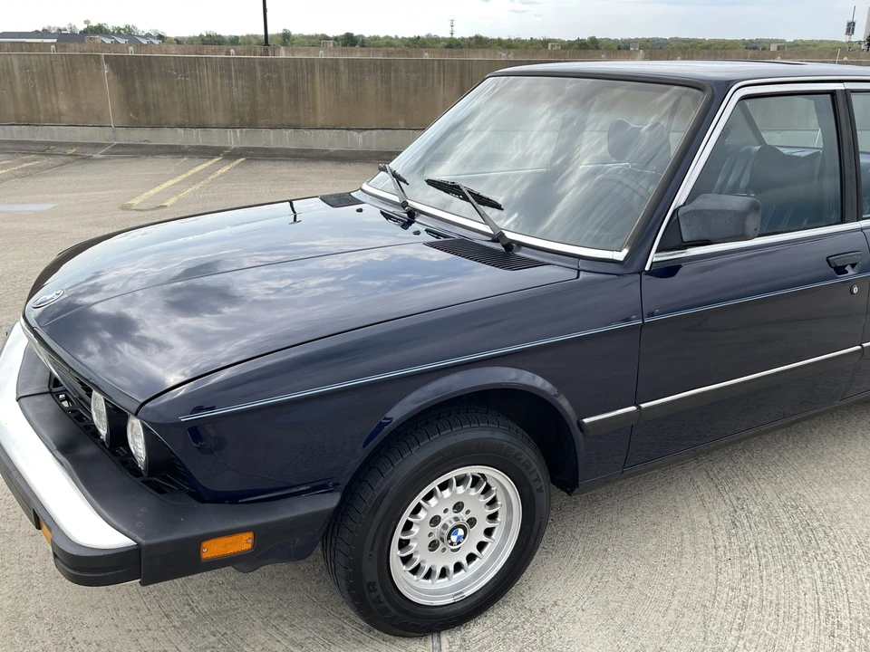 1983 BMW E28 5 Series - Image 29 of 31