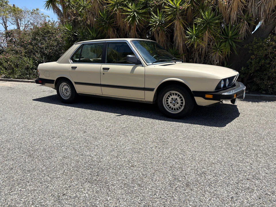 1983 BMW E28 5 Series - Image 15 of 31