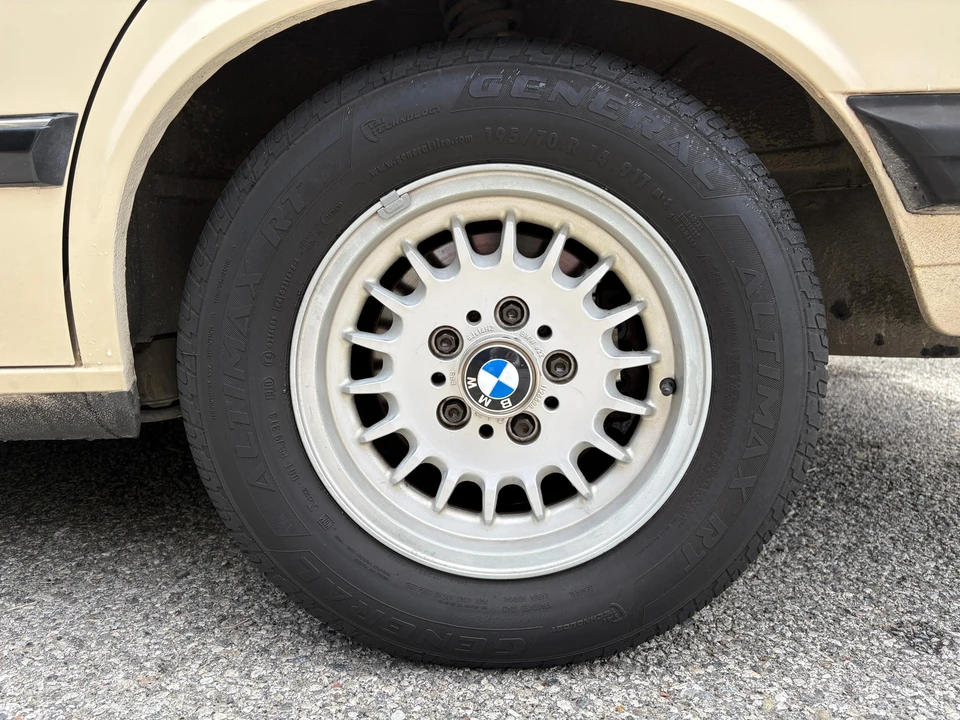 1983 BMW E28 5 Series - Image 31 of 31
