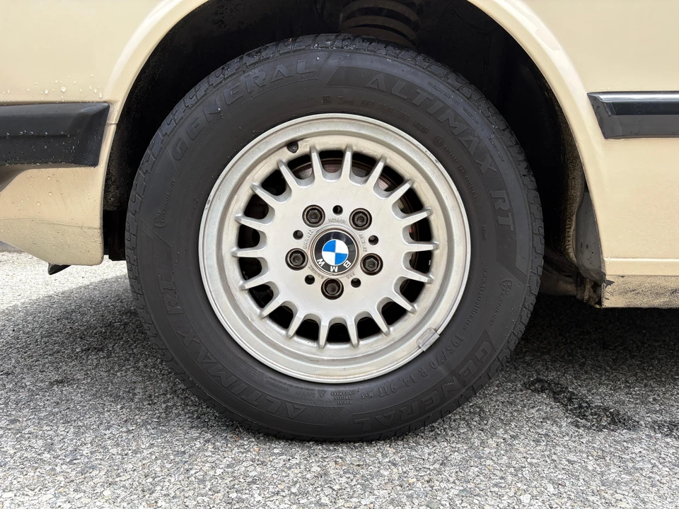 1983 BMW E28 5 Series - Image 30 of 31