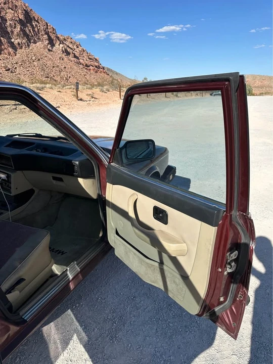 1983 BMW E28 5 Series - Image 16 of 18