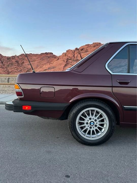 1983 BMW E28 5 Series - Image 8 of 18
