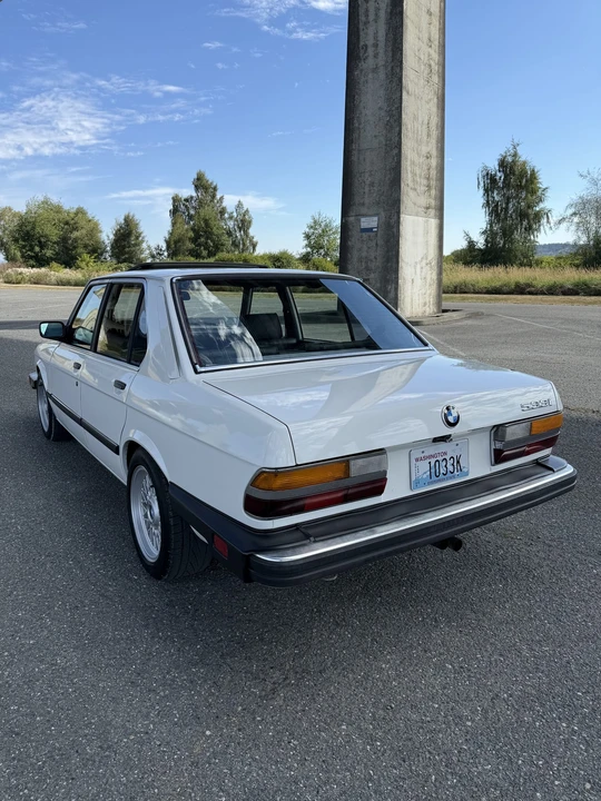 1983 BMW E28 5 Series - Image 10 of 31