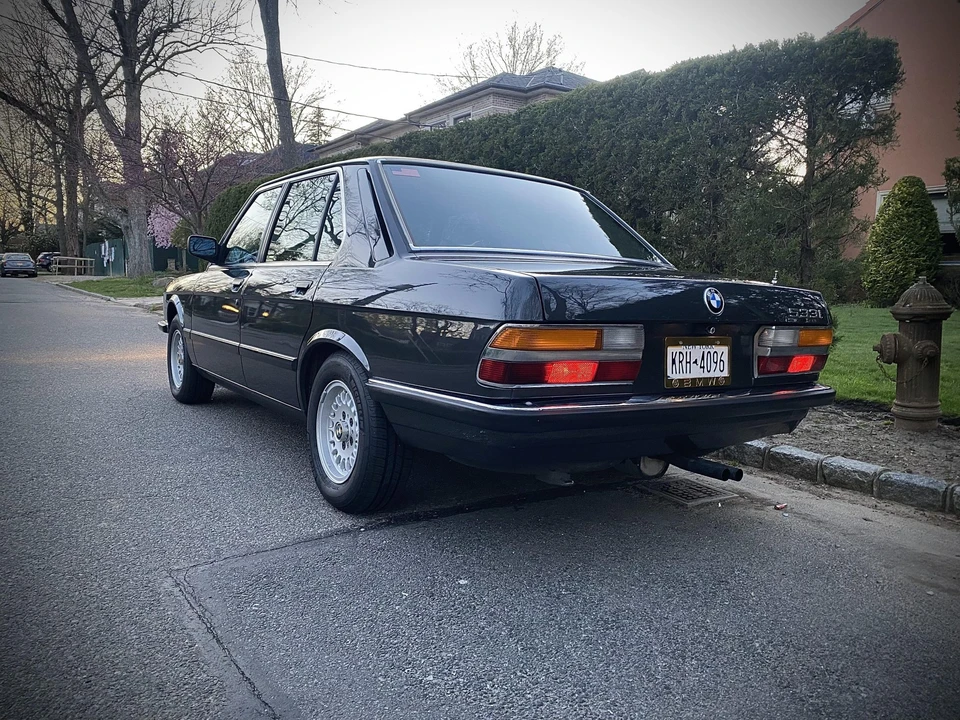 1983 BMW E28 5 Series - Image 16 of 31