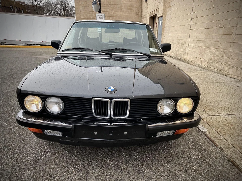 1983 BMW E28 5 Series - Image 25 of 31