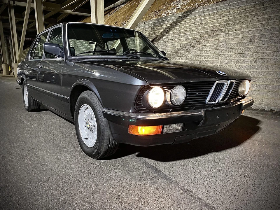 1983 BMW E28 5 Series - Image 29 of 31