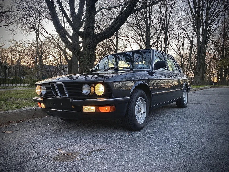 1983 BMW E28 5 Series - Image 3 of 31