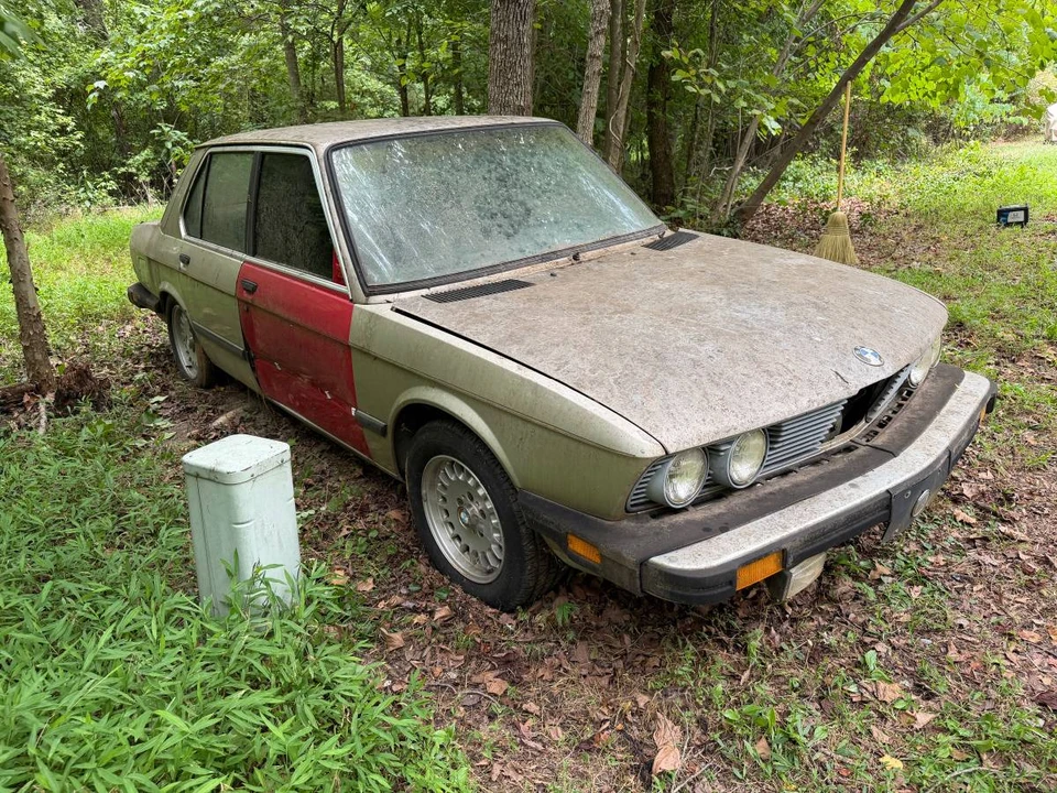 1983 BMW E28 5 Series - Image 2 of 24